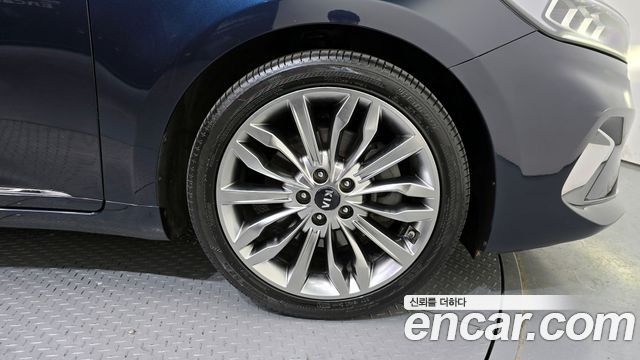 Kia K7 2020 — photo 7
