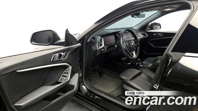BMW 2-Series 2022 — photo 13