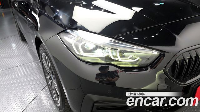 BMW 2-Series 2022 — photo 8