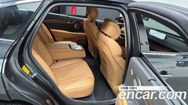 Genesis G80 2021 — photo 17