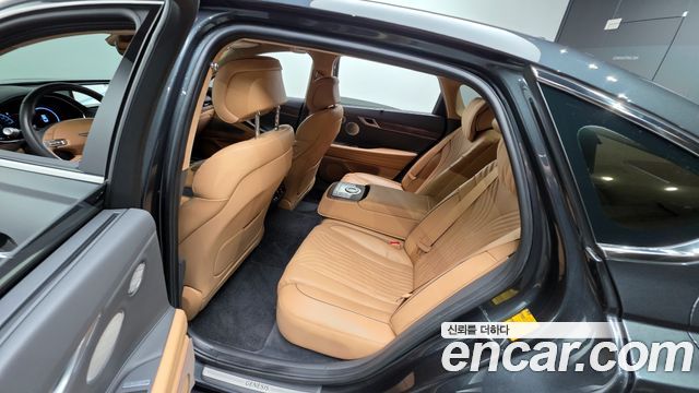 Genesis G80 2021 — photo 18