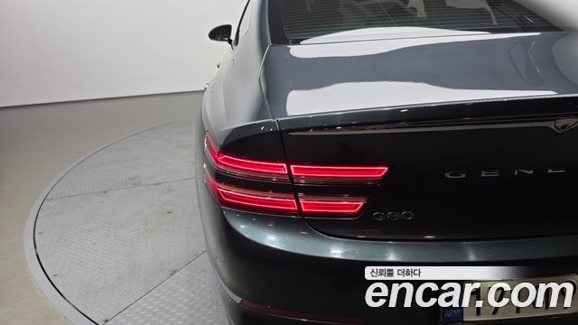Genesis G80 2021 — photo 9