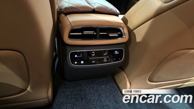 Genesis G80 2021 — photo 38