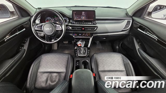Kia Seltos 2023 — photo 10