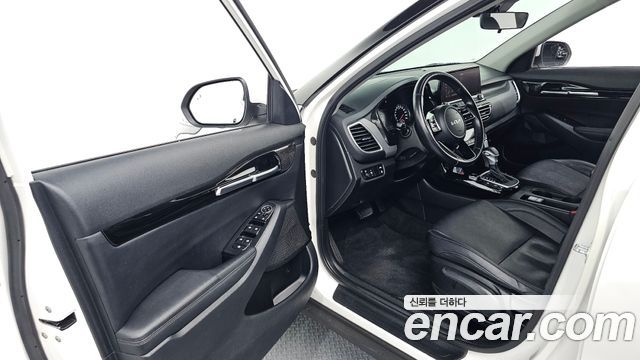 Kia Seltos 2023 — photo 13