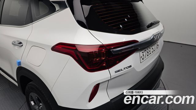 Kia Seltos 2023 — photo 9