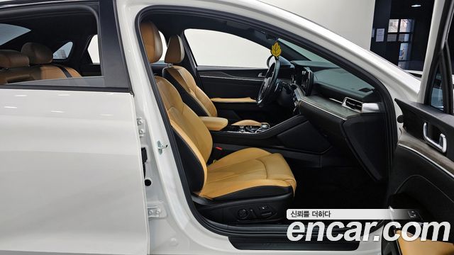 Kia K5 2021 — photo 12