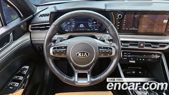 Kia K5 2021 — photo 13