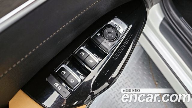 Kia K5 2021 — photo 17