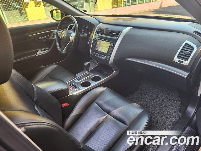 Nissan Altima 2013 — photo 12
