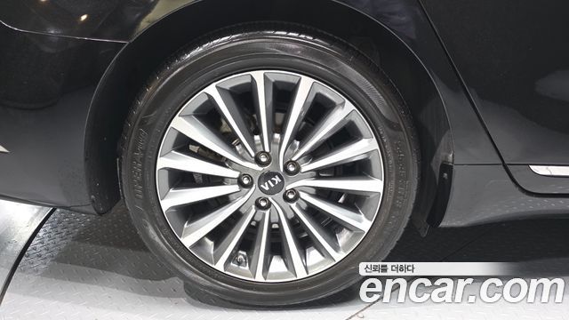 Kia K7 2016 — photo 5
