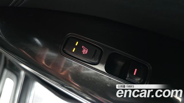 Kia K7 2016 — photo 25