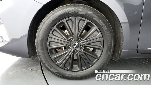 Kia K7 2020 — photo 5