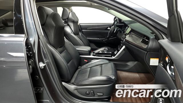 Kia K7 2020 — photo 11