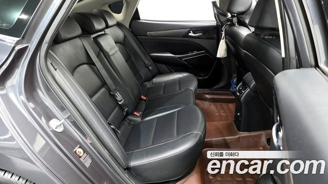 Kia K7 2020 — photo 12