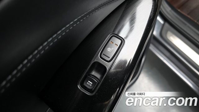 Kia K7 2020 — photo 19