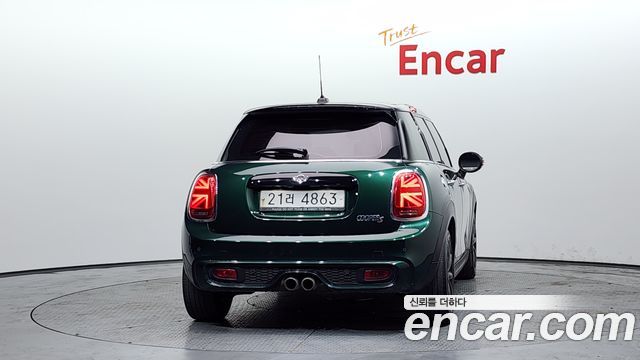 Mini Cooper 2019 — photo 4