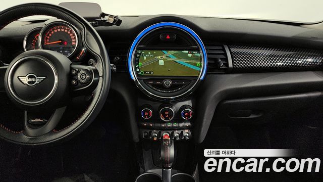 Mini Cooper 2019 — photo 20