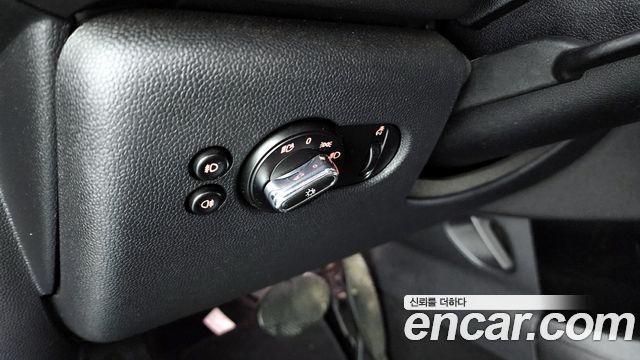 Mini Cooper 2019 — photo 22