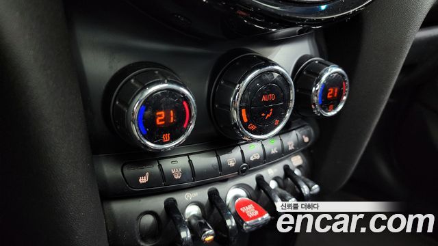 Mini Cooper 2019 — photo 29