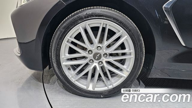 Genesis G70 2019 — photo 5