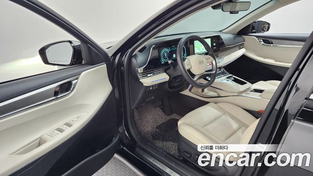 Hyundai Grandeur 2022 — photo 13