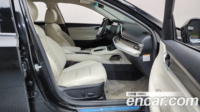 Hyundai Grandeur 2022 — photo 17