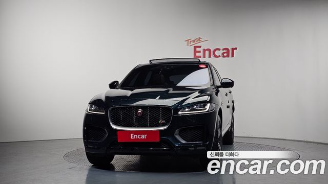 Jaguar F-PACE 2017 — photo 3