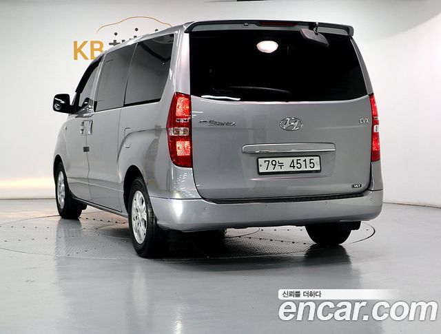 Hyundai Starex 2014 — photo 4