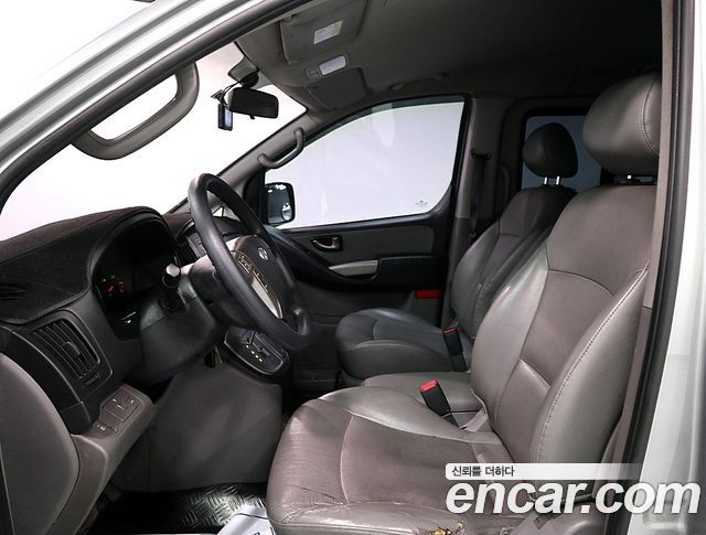 Hyundai Starex 2014 — photo 8
