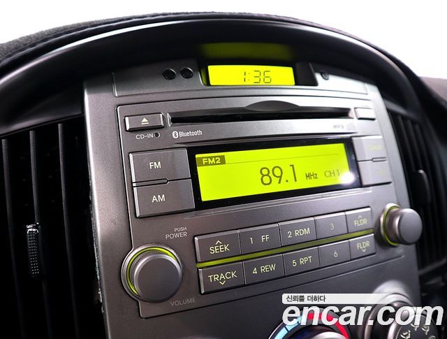 Hyundai Starex 2014 — photo 11