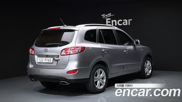 Hyundai Santafe 2011 — photo 2