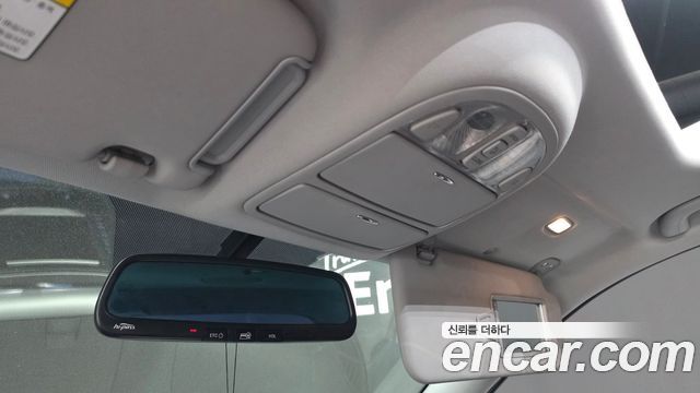 Hyundai Santafe 2011 — photo 19