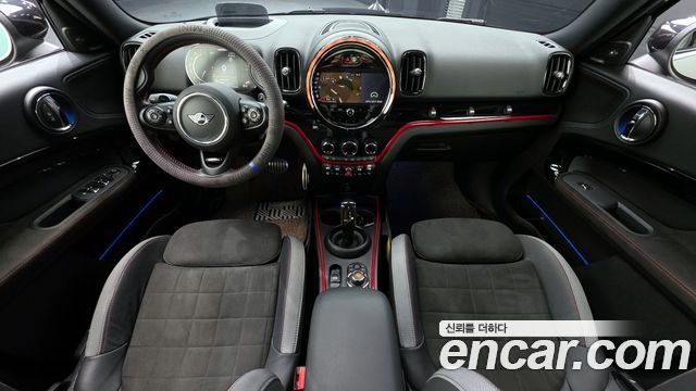 Mini Countryman 2021 — photo 7