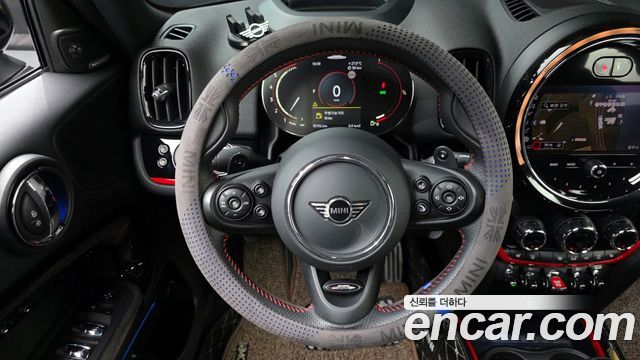 Mini Countryman 2021 — photo 14