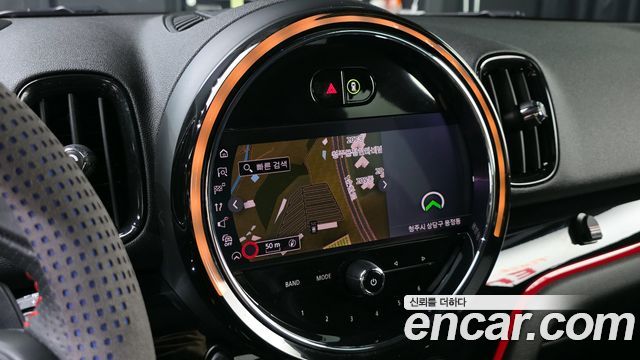 Mini Countryman 2021 — photo 15