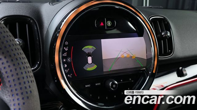 Mini Countryman 2021 — photo 16