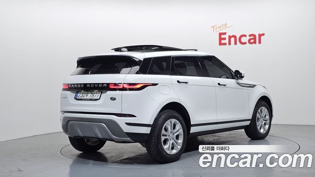 Land Rover Range Rover Evoque 2022 — photo 2