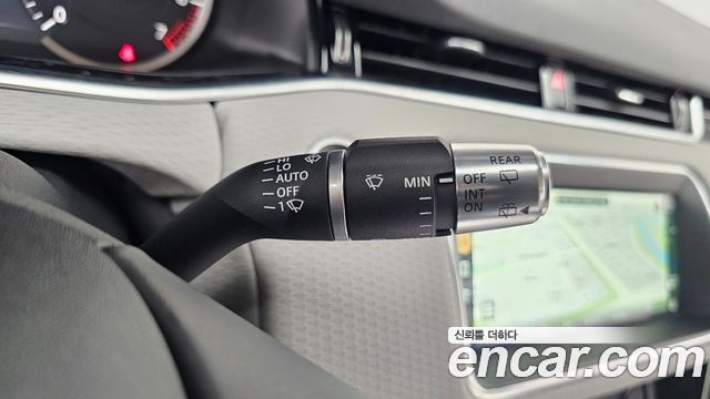 Land Rover Range Rover Evoque 2022 — photo 22