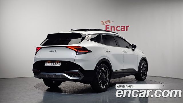 Kia Sportage 2022 — photo 2