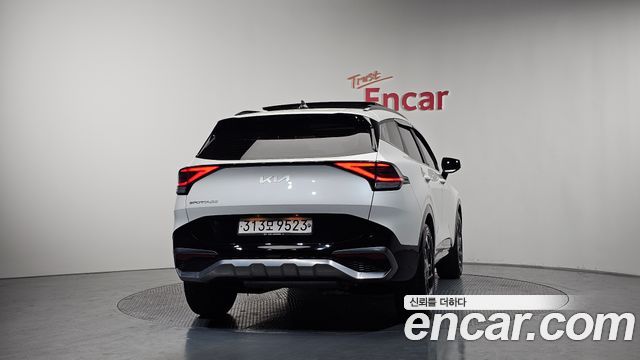 Kia Sportage 2022 — photo 4