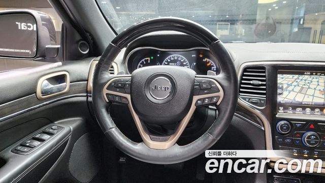 Jeep Cherokee 2015 — photo 14