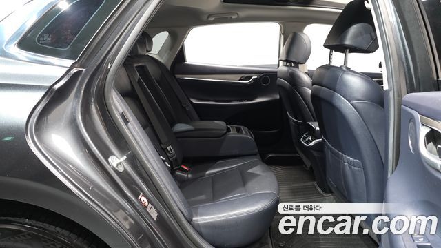Hyundai Grandeur 2021 — photo 16