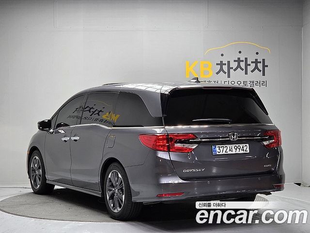 Honda Odyssey 2022 — photo 6