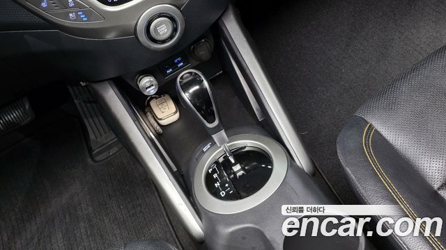 Hyundai Veloster 2015 — photo 9