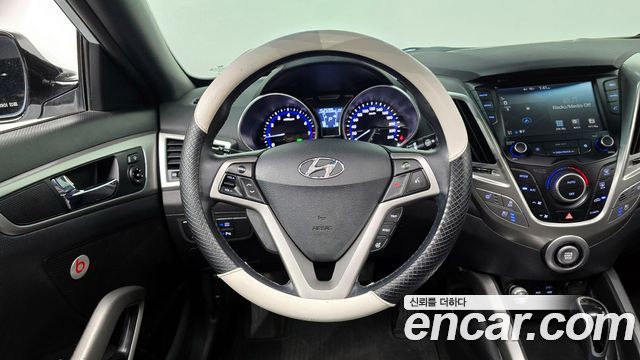 Hyundai Veloster 2015 — photo 13