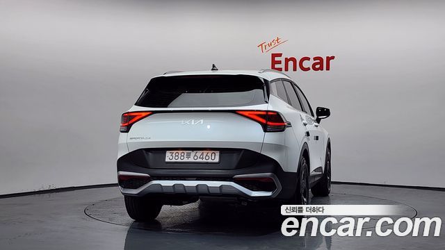 Kia Sportage 2022 — photo 4