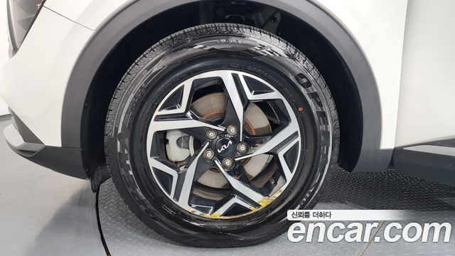 Kia Sportage 2022 — photo 5
