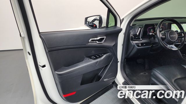 Kia Sportage 2022 — photo 14