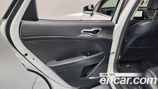 Kia Sportage 2022 — photo 15